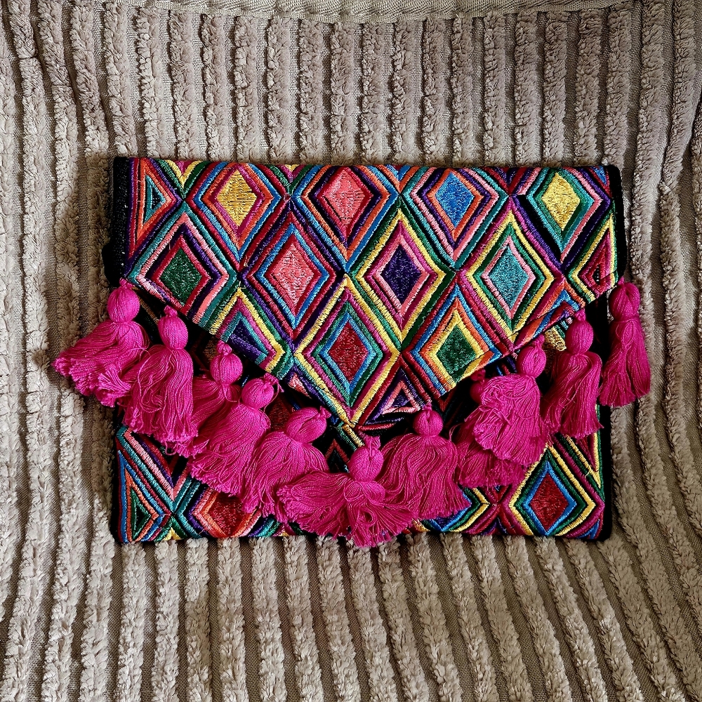 NWOT Artisan Embroidered Envelope Clutch/Crossbody Bag with Tassels-Chiapas Mex.